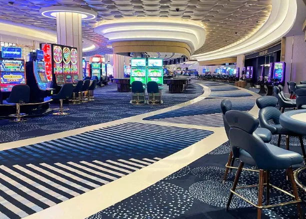 Casino lounge
